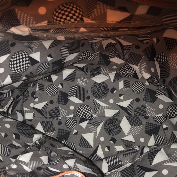 Angel Barcelo Shoulder Bag - Picture 7 of 10